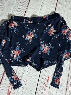 M.Fasis High-Waist Large Women's Shorts - Navy with Rose Print